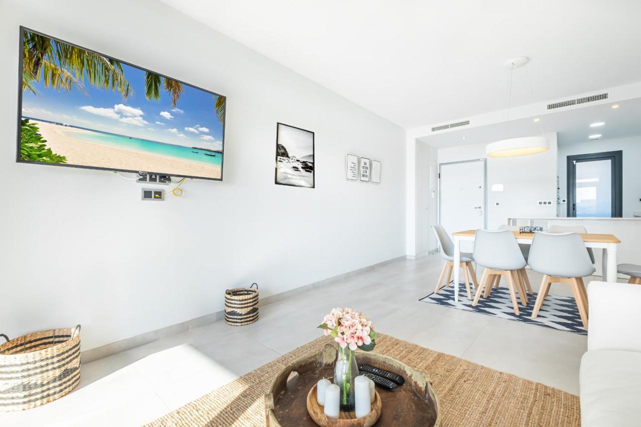 Sunset Waves Deluxe Apartments Poniente Beach Resort Бенидорм Экстерьер фото