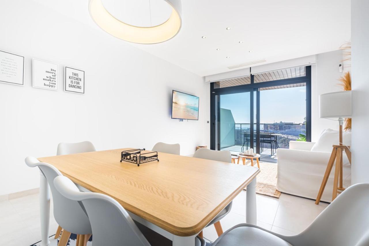 Sunset Waves Deluxe Apartments Poniente Beach Resort Бенидорм Экстерьер фото